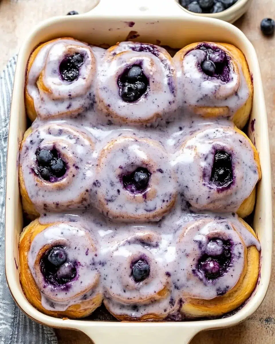 Blueberry Cinnamon Rolls: A Delicious Twist on Tradition