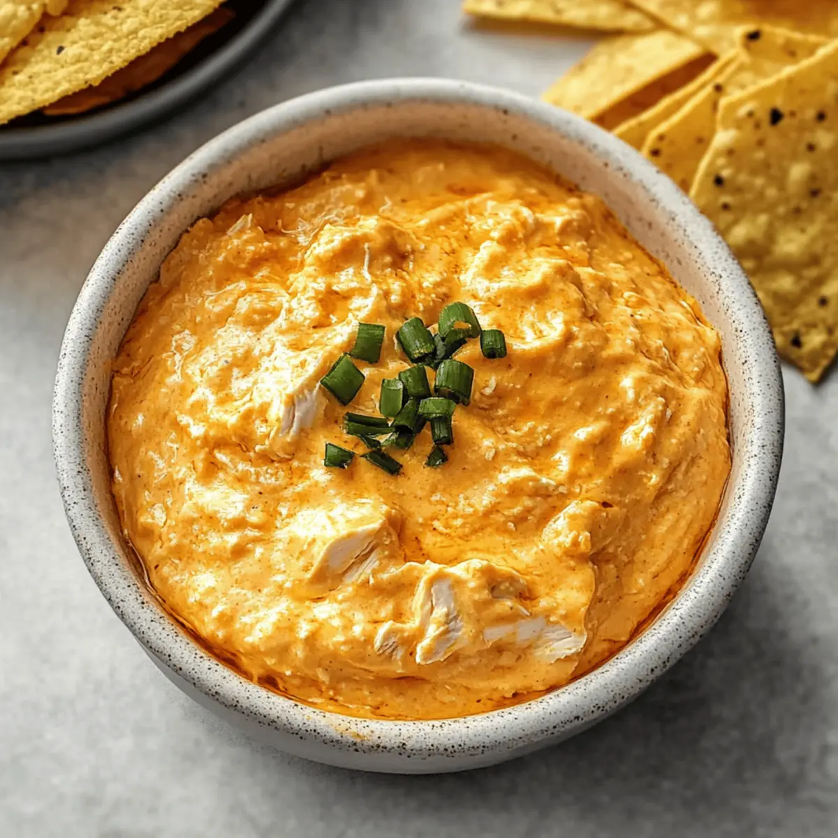 Crock Pot Buffalo Chicken Dip eivknj